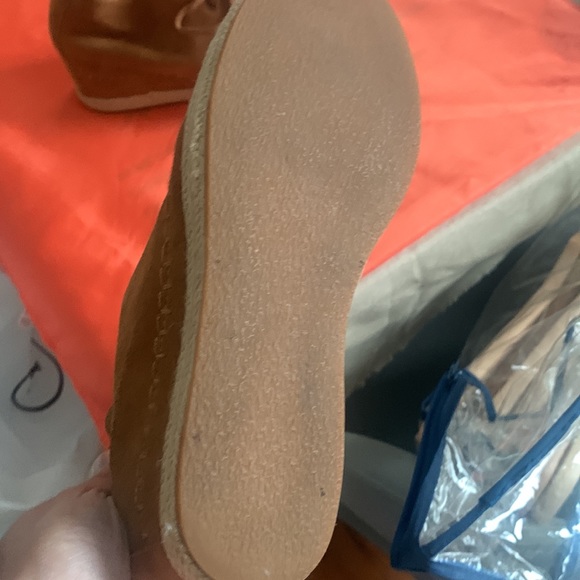 Crown ankle booties - Picture 3 of 4